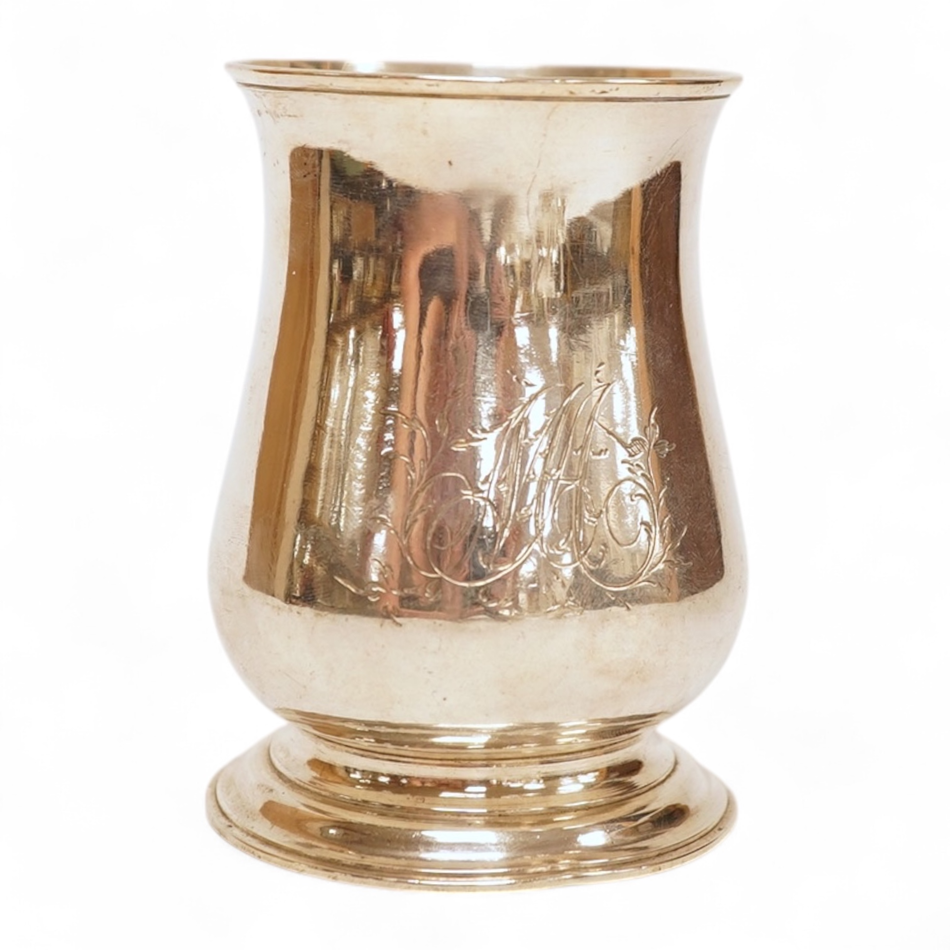 A George III silver baluster mug, by John Payne, London, 1771, height 10.2cm, 7oz.